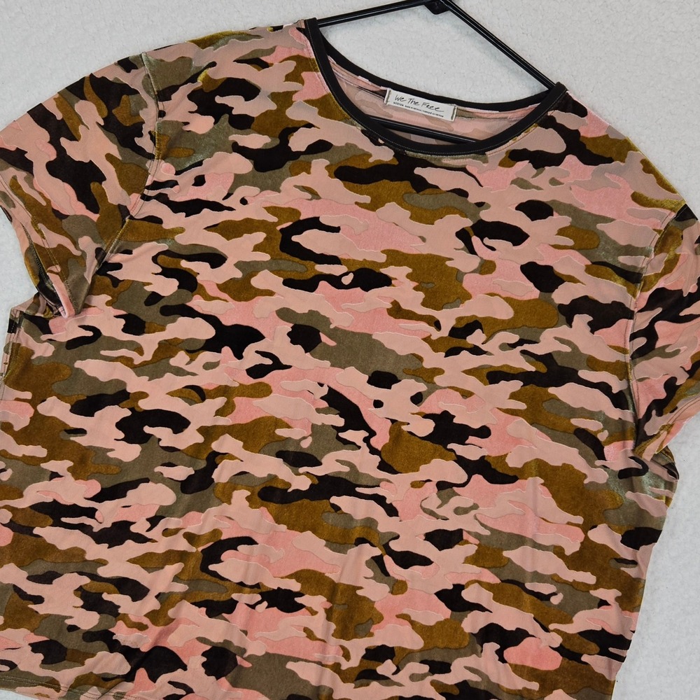 We The Free Pink Camo Burnout Velvet Tee M Devore Oversized Gorpcore Streetwear